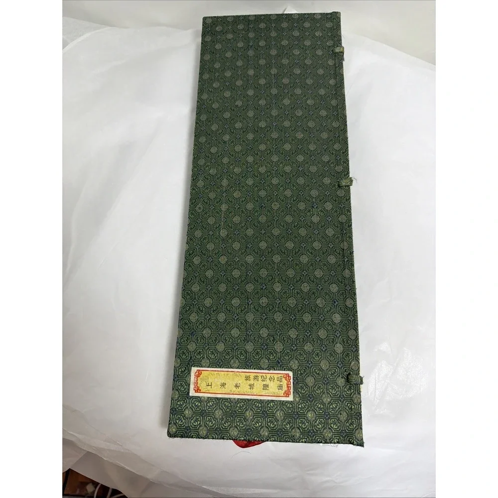 12 Vintage Gong Shu Ming Bi Combs Chiness Princesses China Wooden Combs + Case
